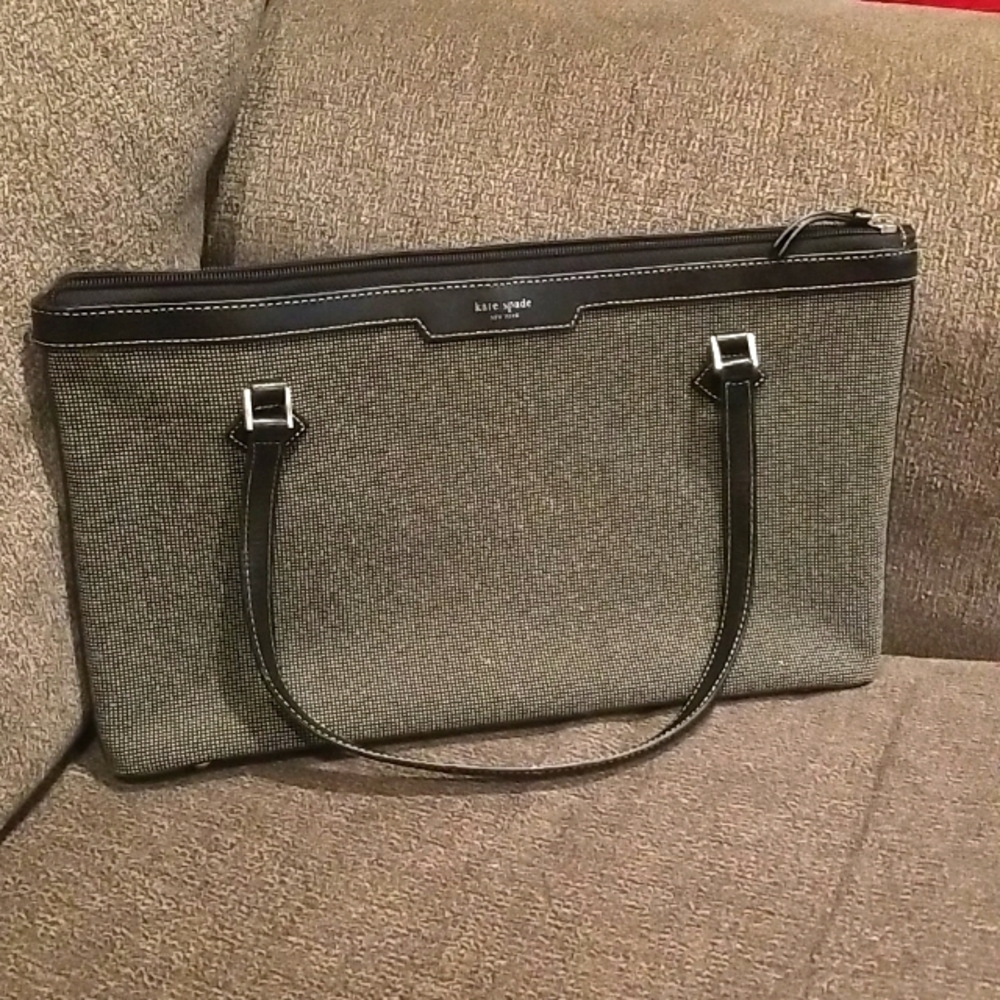 👜SALE!! Vintage Kate Spade Woven Slim Purse